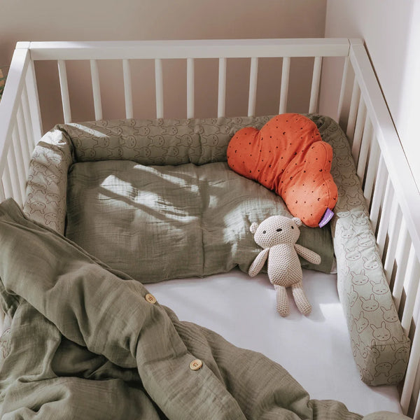 Bettschlange Kuschelhase grün