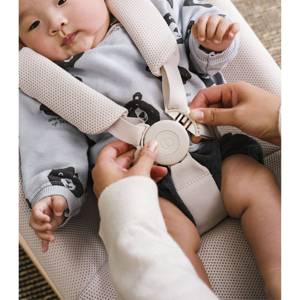 Stokke® Yoga™ Babywippe & Babyschaukel