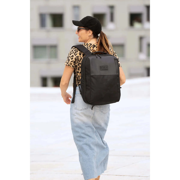 Minimeis Hero Elternrucksack Black