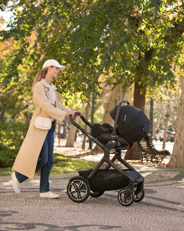 Nuna Mixx Next 4in1 Pistachio + Zubehör (Base Curv) Vorbestellung