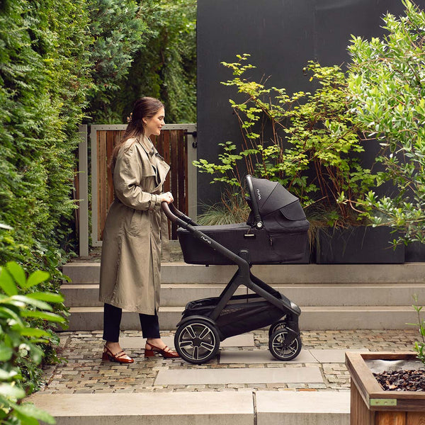 Nuna Demi™ Next Pistachio (2026) 8in1 Set